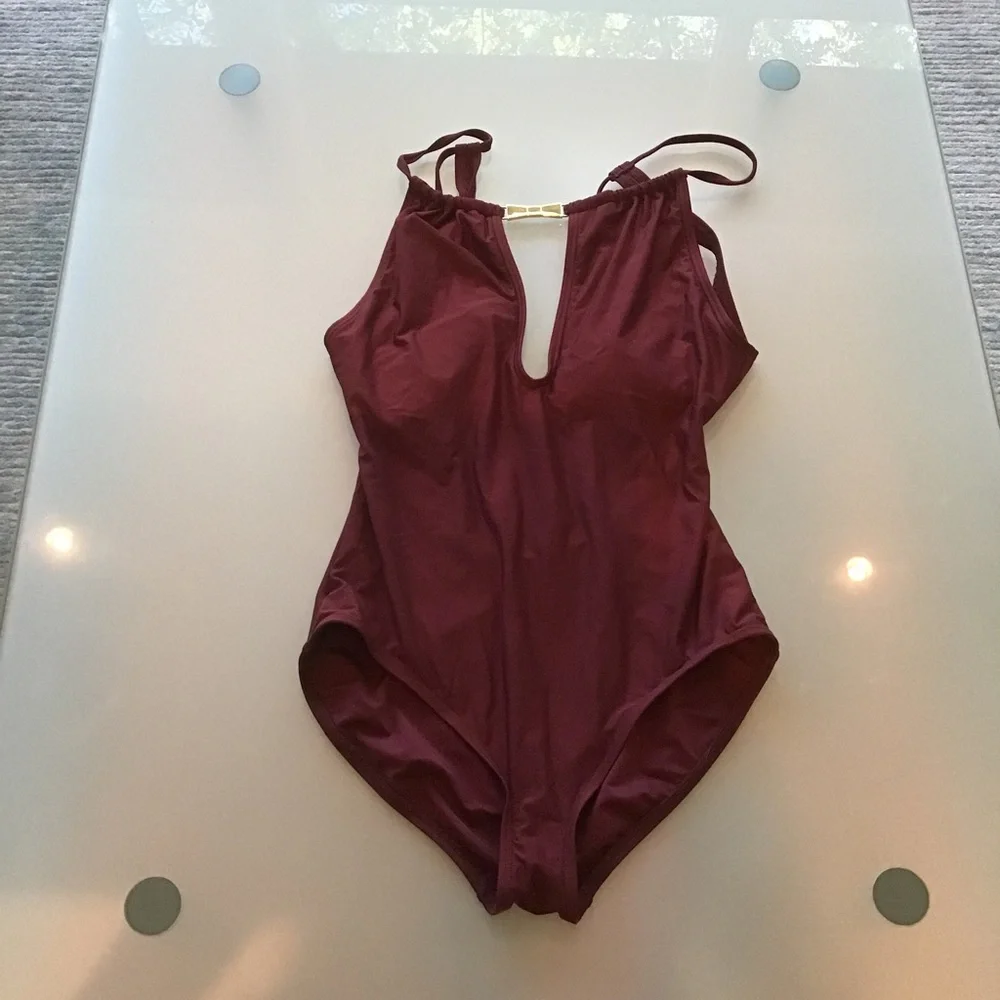 Kate Spade Deep Cherry Crescent Bay High‎ Neck Plunge One Piece Swimsuit M EUC